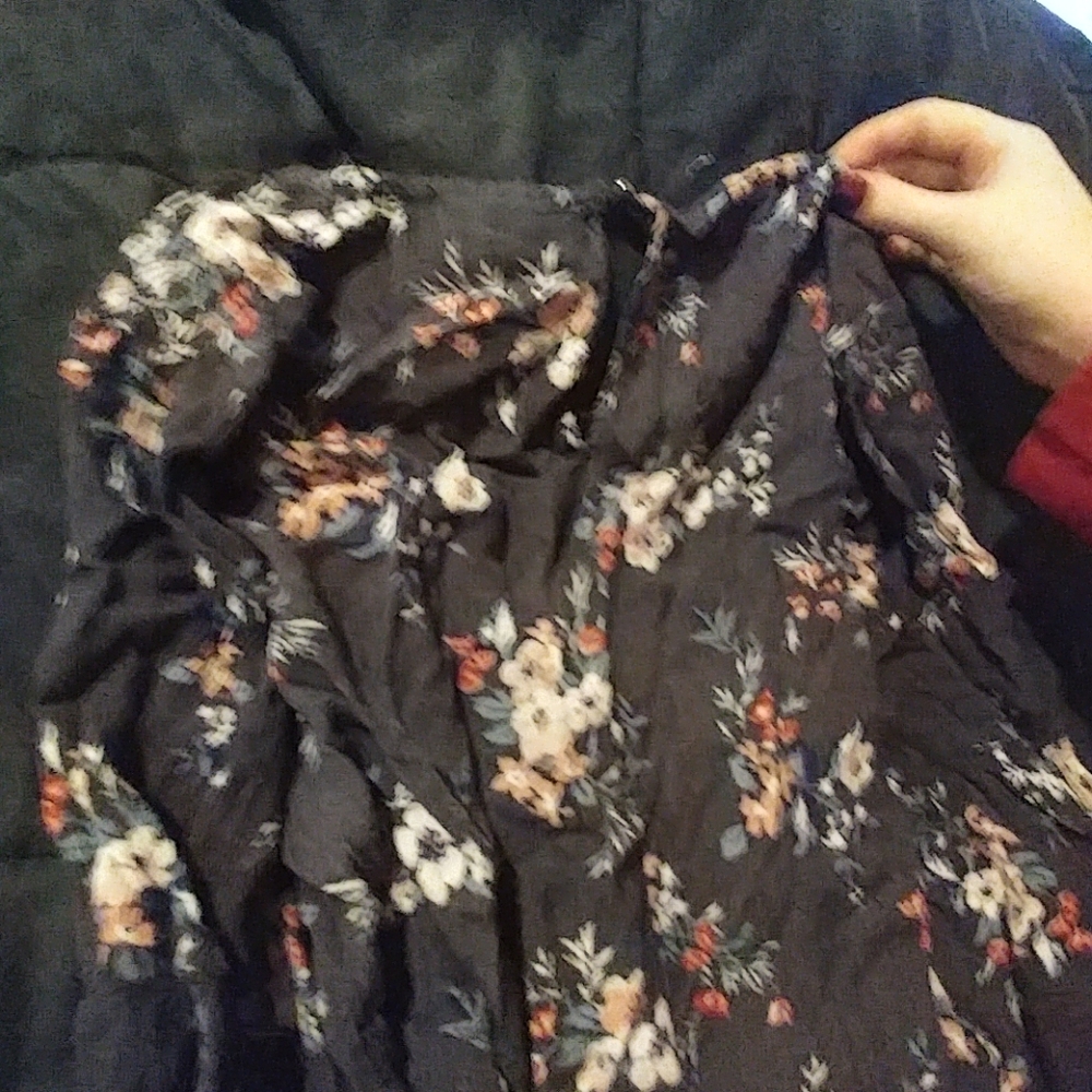 Blouse - Picture 2 of 2